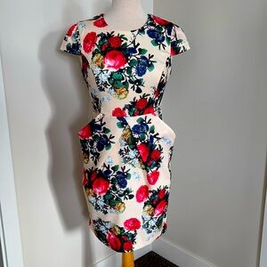 Darling Vintage Inspired floral dress with side pockets